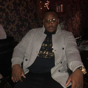 Meet your Posher, Jon-pierre